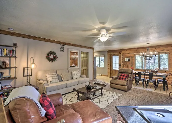 Holiday home Porch, Grill + Loft: Rustic Rim Country Retreat!