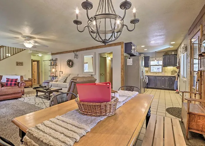 Porch, Grill + Loft: Rustic Rim Country Retreat! * Pine