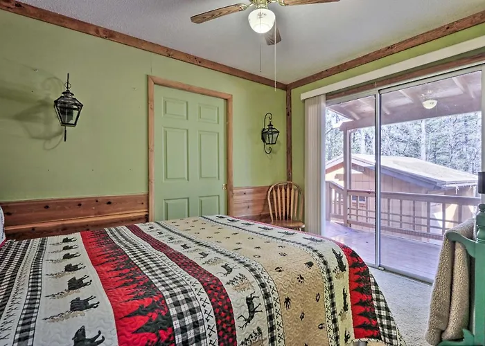 Holiday home Porch, Grill + Loft: Rustic Rim Country Retreat! Pine